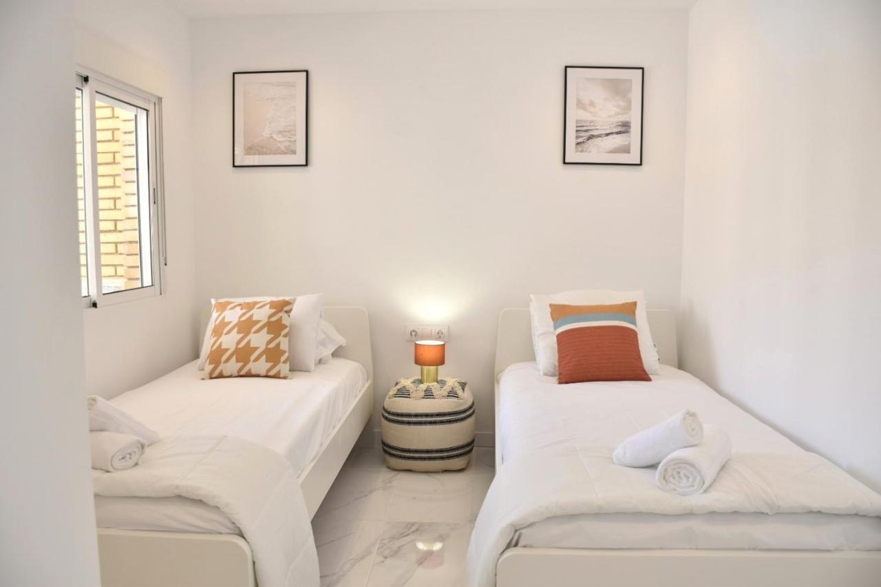 Ferienwohnung Myflats Deluxe Seafront Arenales del Sol Exterior foto
